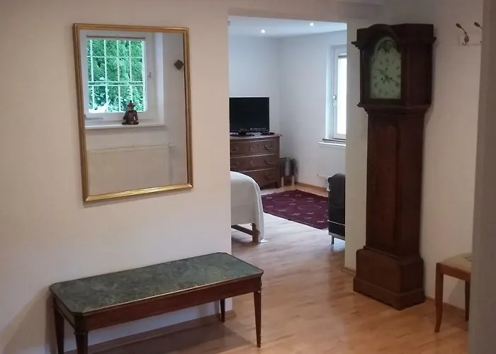 Am Markgrafenplatz *